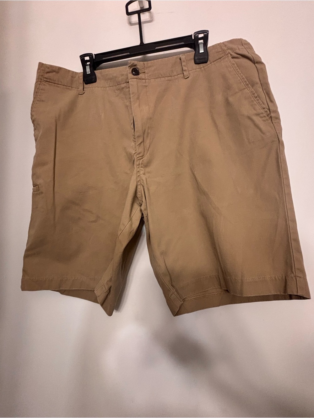 Dockers Men's Tan Flat Front Shorts